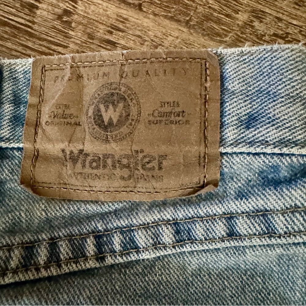Wrangler Light Wash Straight Leg Jeans Size 36 - Picture 8 of 12